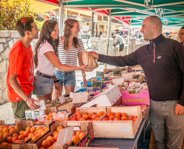 Marché d'été à Tignes
