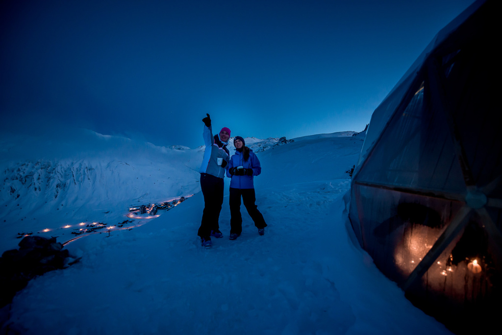Soirée les pieds dans la neige en altitude