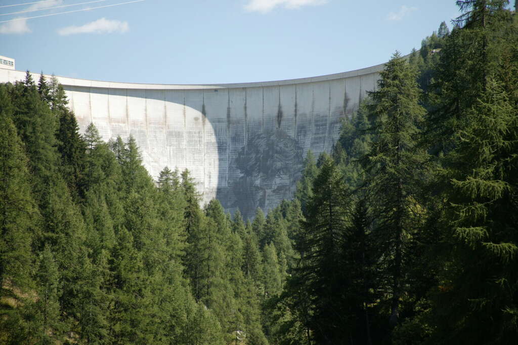 Tignes dam